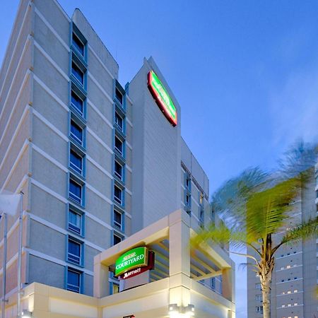 Hotel Courtyard By Marriott San Juan Miramar Exterior foto