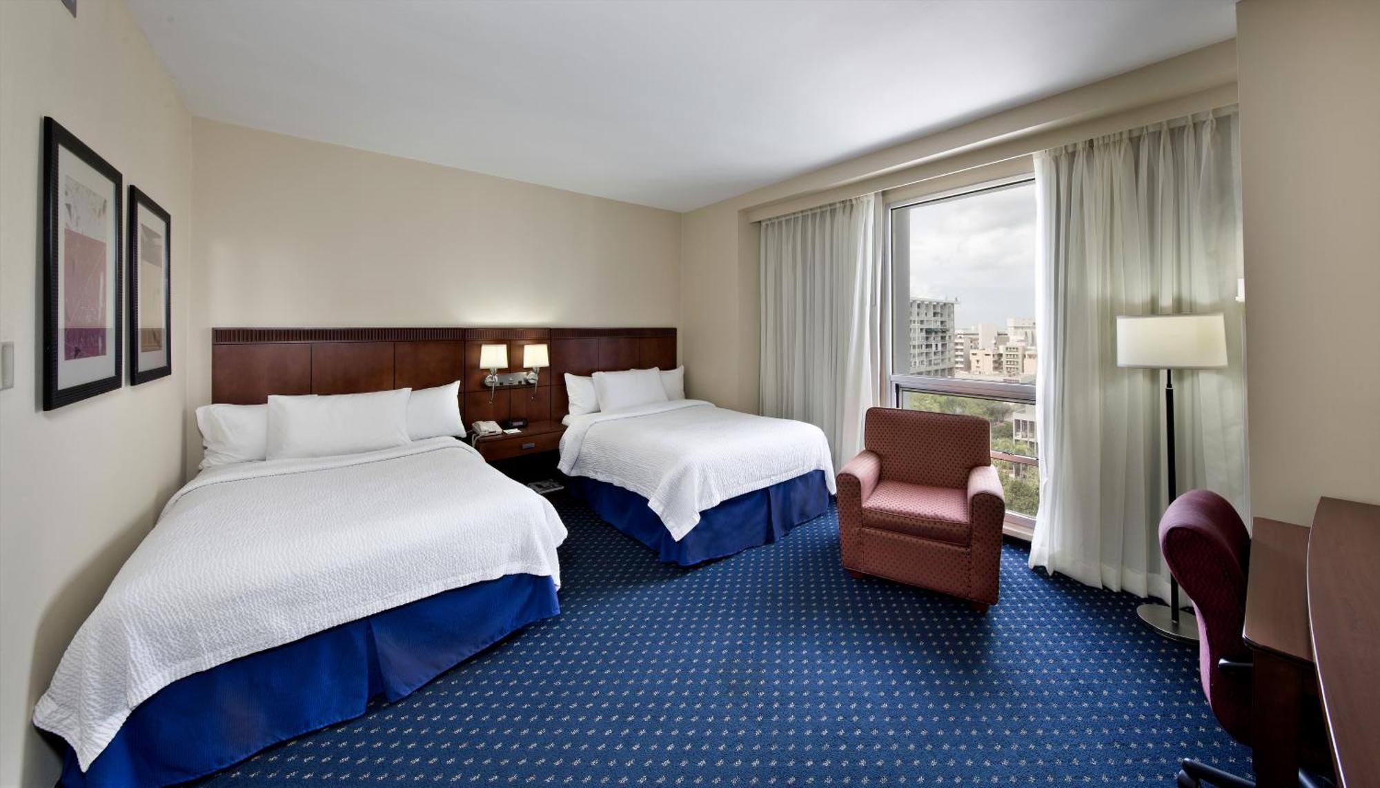 Hotel Courtyard By Marriott San Juan Miramar Exterior foto